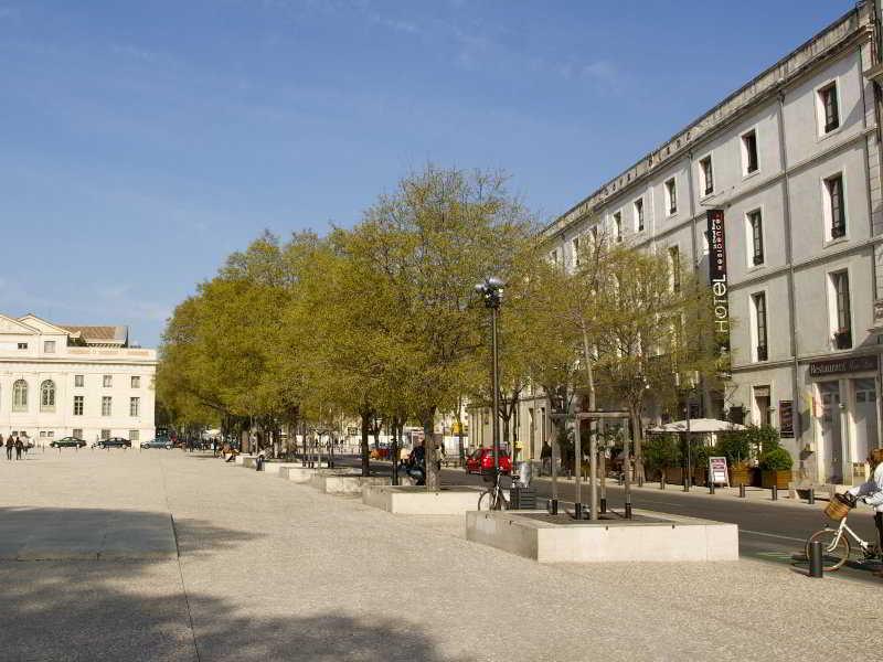 Appart'hôtel Odalys Le Cheval Blanc Nîmes Extérieur photo